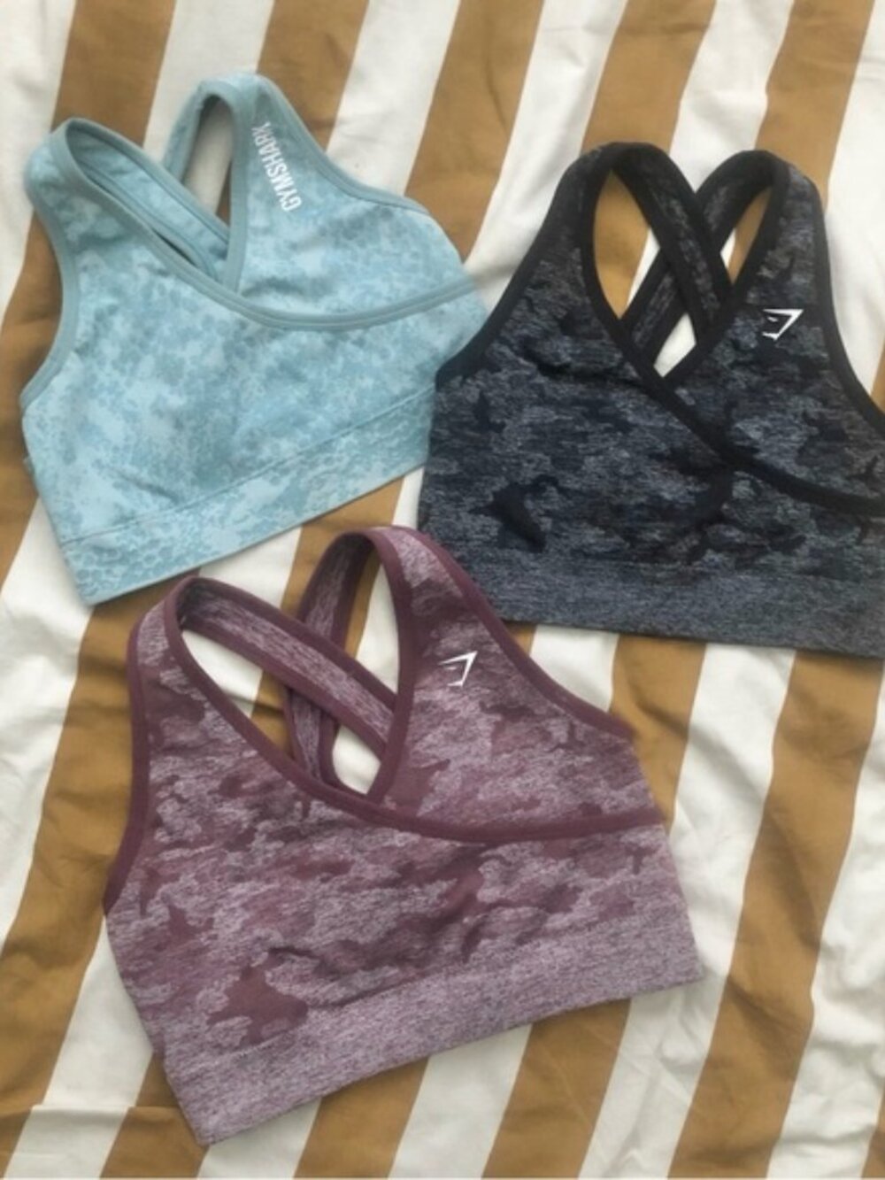 ONE Gymshark adapt camo bra